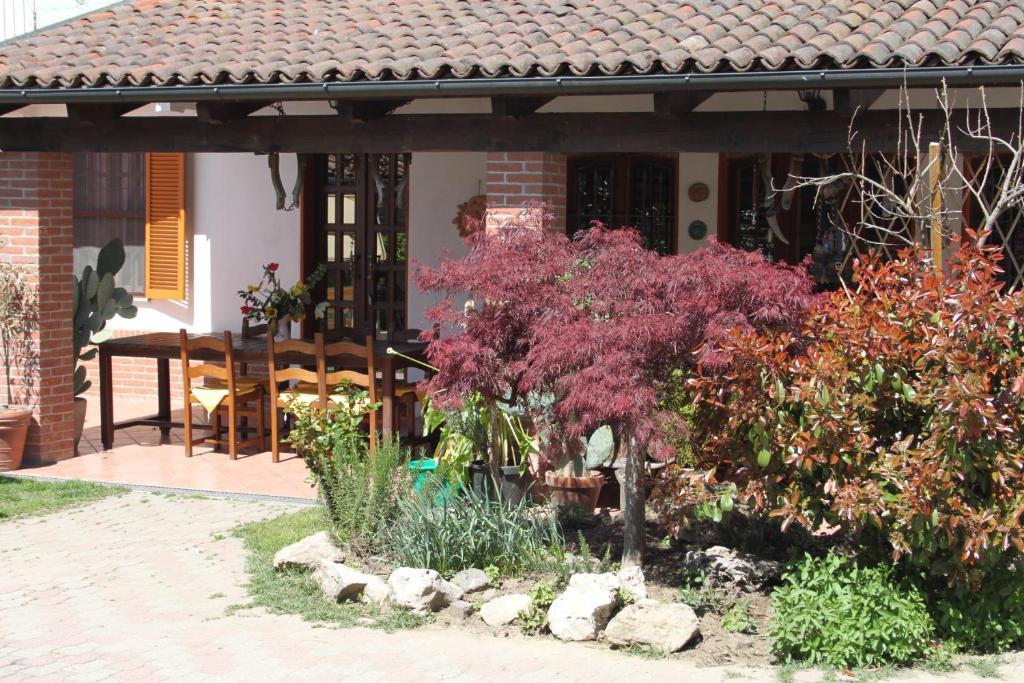 Luna Asti Exterior photo
